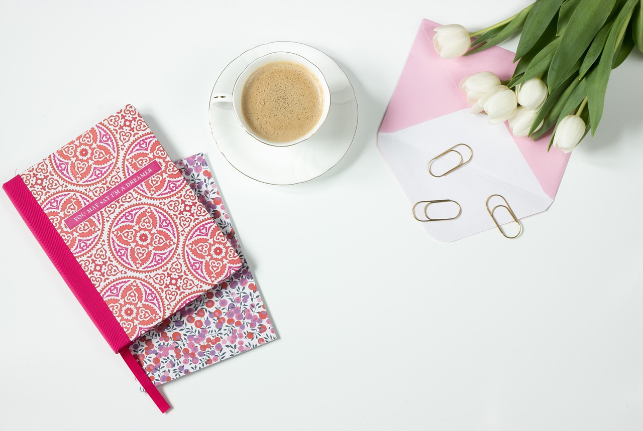 coffee, flowers, notebook-1250409.jpg